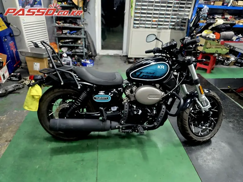 KR / S&T / Hyosung Aquila 300