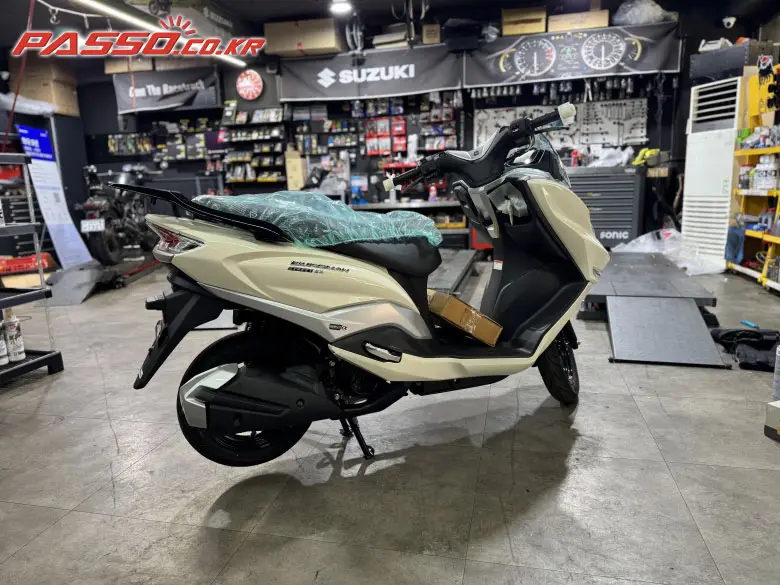 Suzuki Burgman Street 125 EX