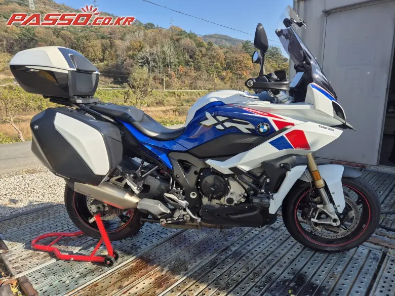 BMW S 1000 XR
