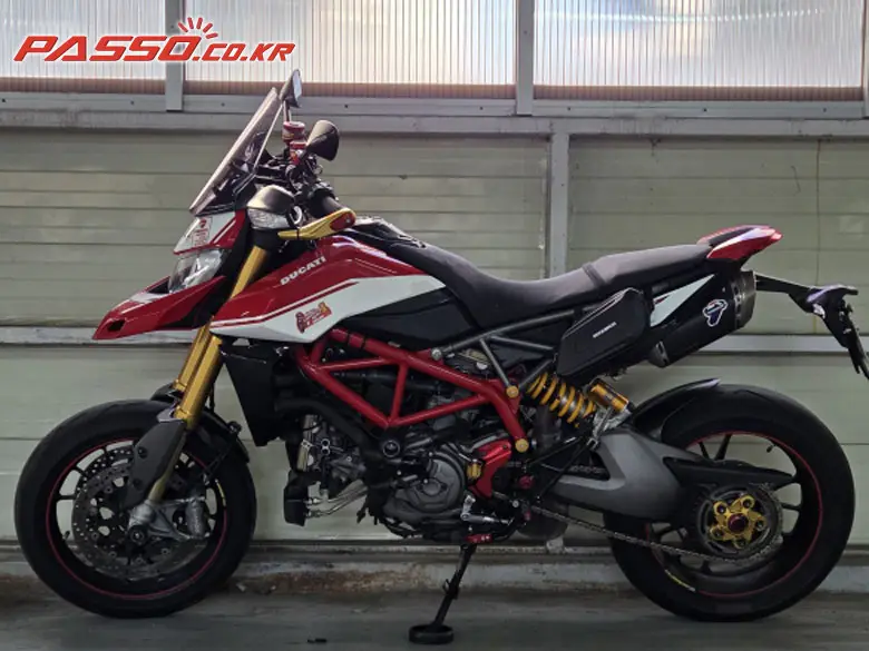 Ducati Hypermotard 1100 EVO SP