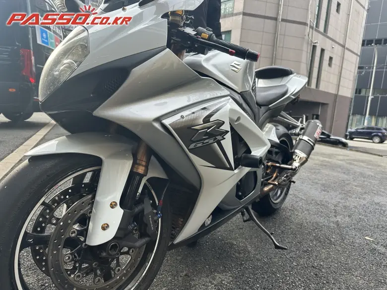 Suzuki GSX R 1000