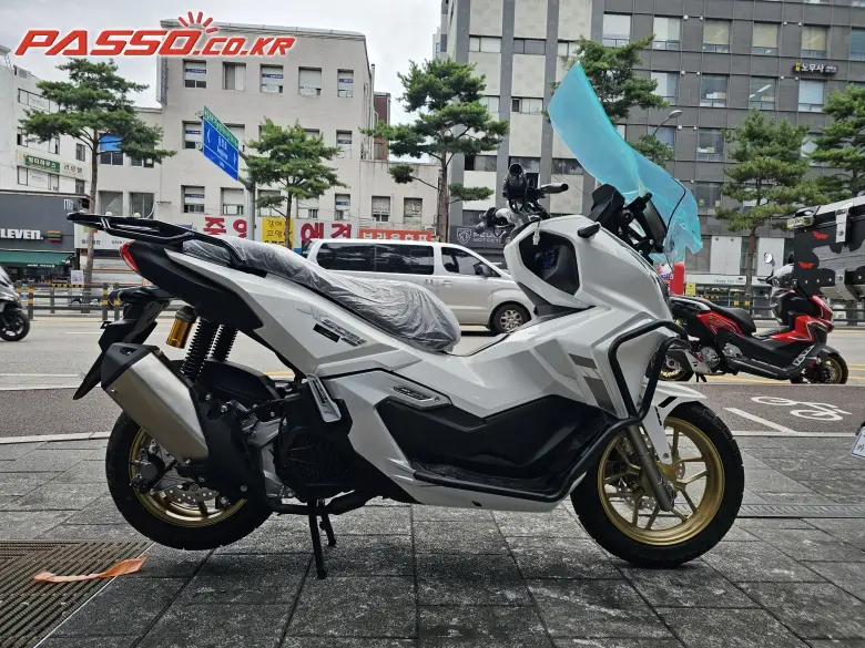 K&C All New Carving 125