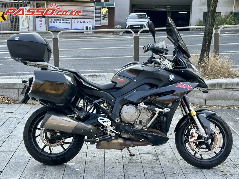 BMW S 1000 XR