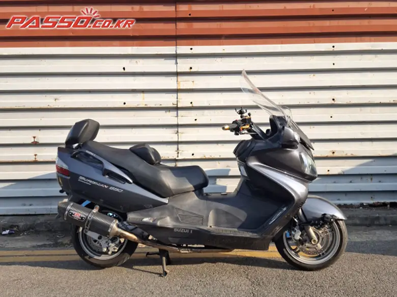 Suzuki Burgman 650