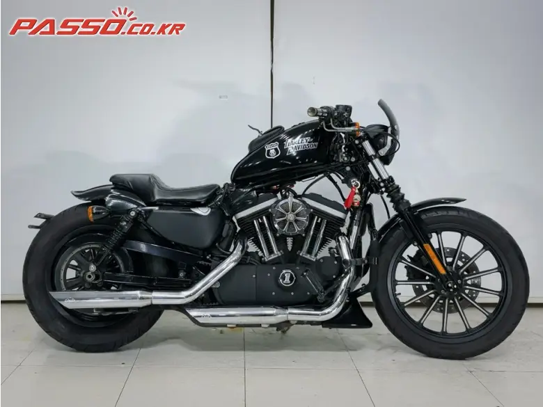 Harley-Davidson Iron 883