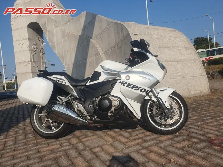 Honda VFR 1200 F