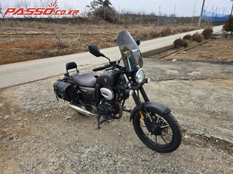 Hansom Bike Benet 125