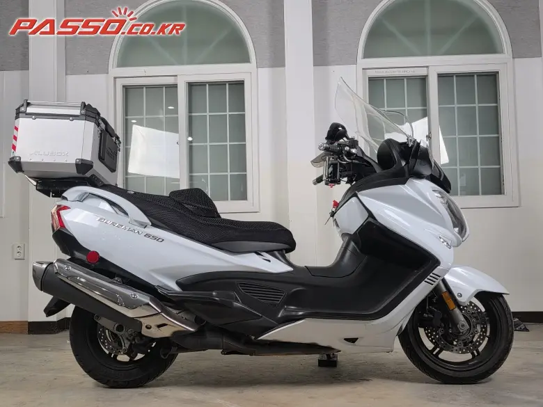 Suzuki Burgman 650 Executive