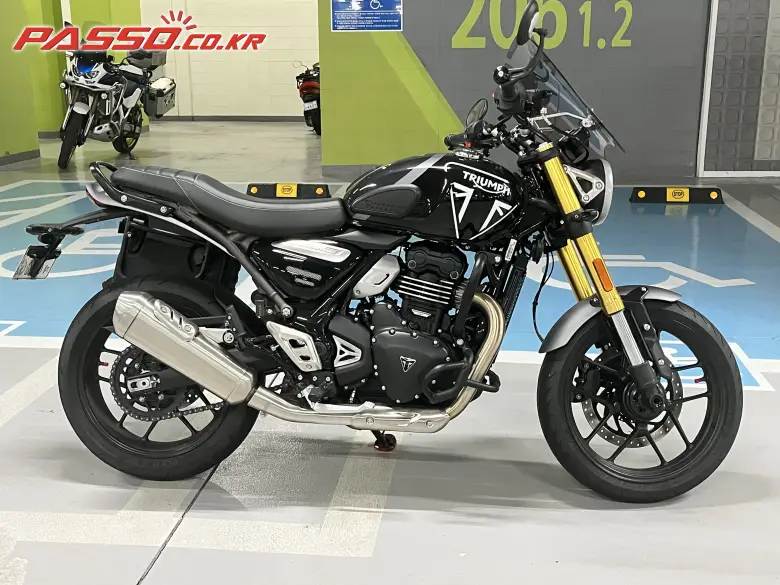 Triumph Speed 400