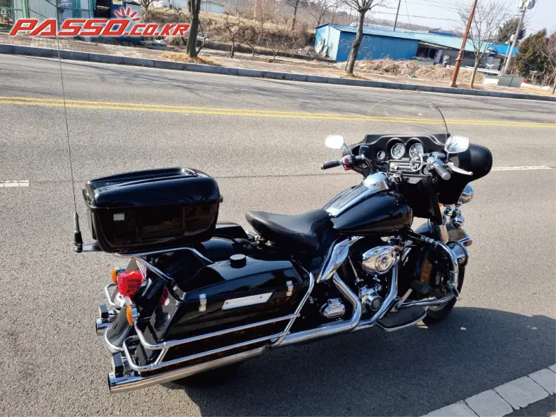 Harley-Davidson FLH