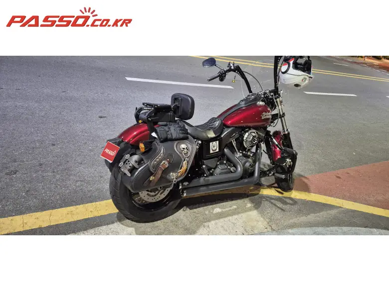 Harley-Davidson Dyna Street Bob