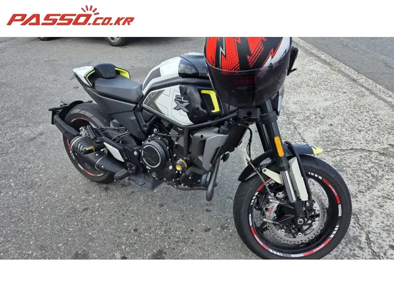 CFMoto 700 CLX Sport