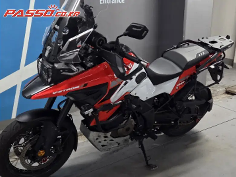 Suzuki V Strom 1050 XT