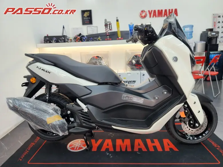 Yamaha N Max 125