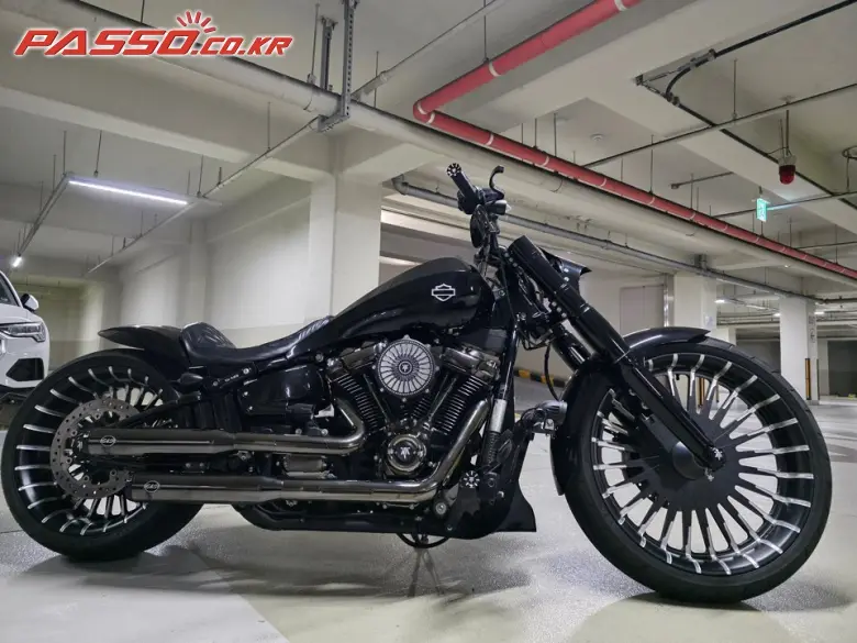 Harley-Davidson Breakout 114