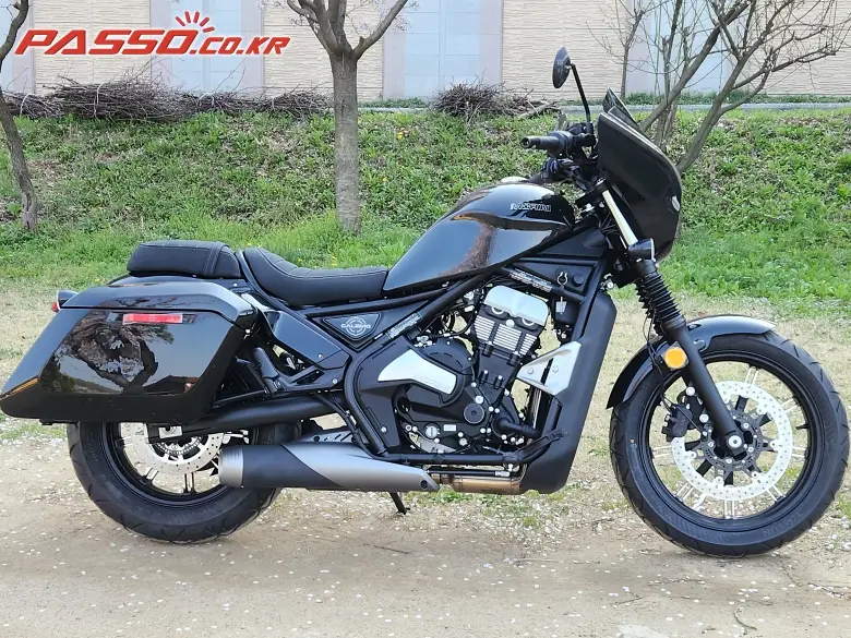 Moto Morini X-Cape 650