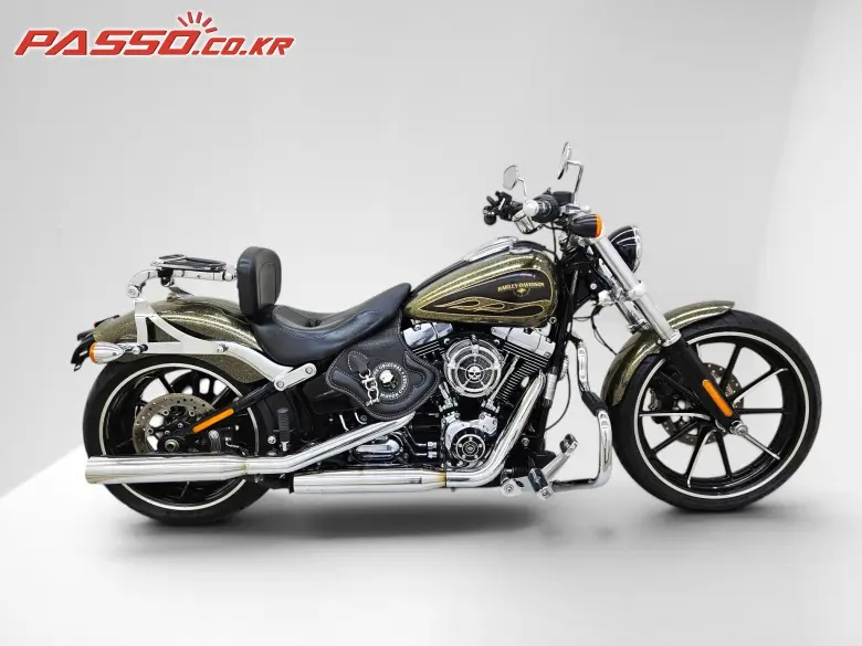 Harley-Davidson Breakout