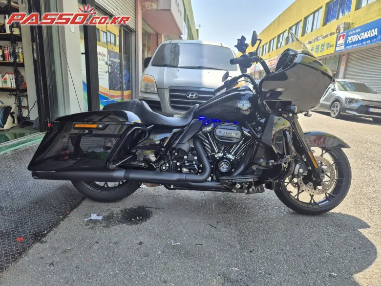 Harley-Davidson Road Glide Special