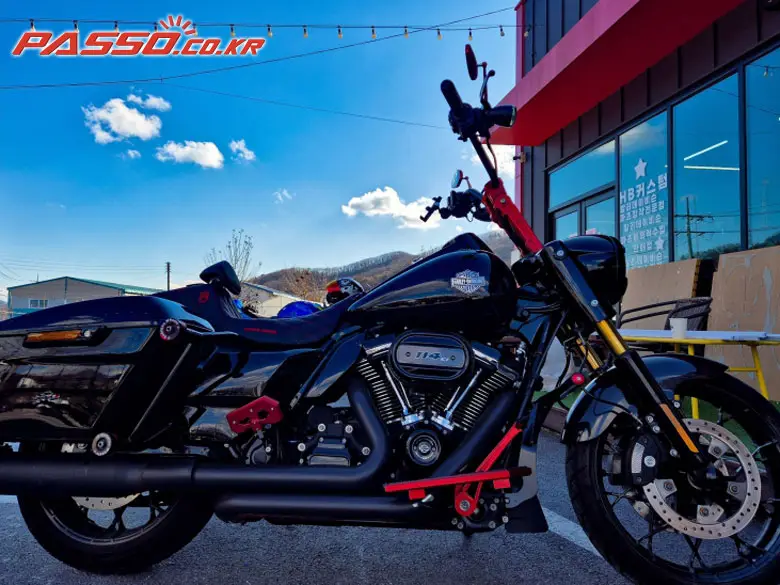 Harley-Davidson Road King Special