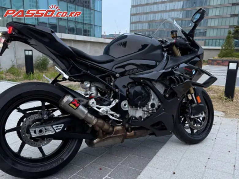 BMW S 1000 RR