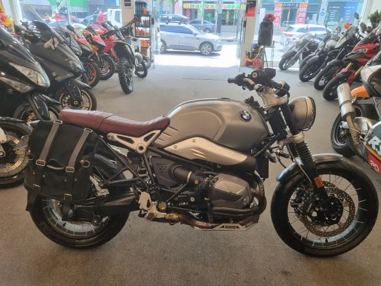 BMW R Nine T Scrambler