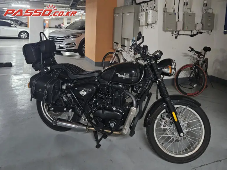 Benelli Imperiale 400 ABS