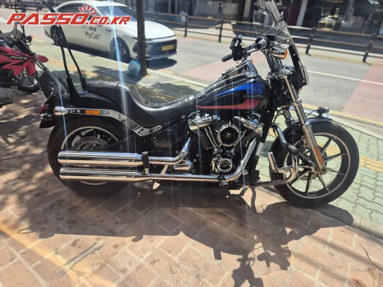 Harley-Davidson Softail Low Rider