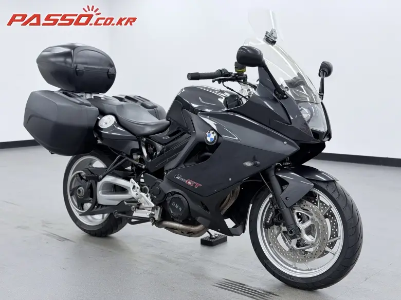BMW F 800 GT