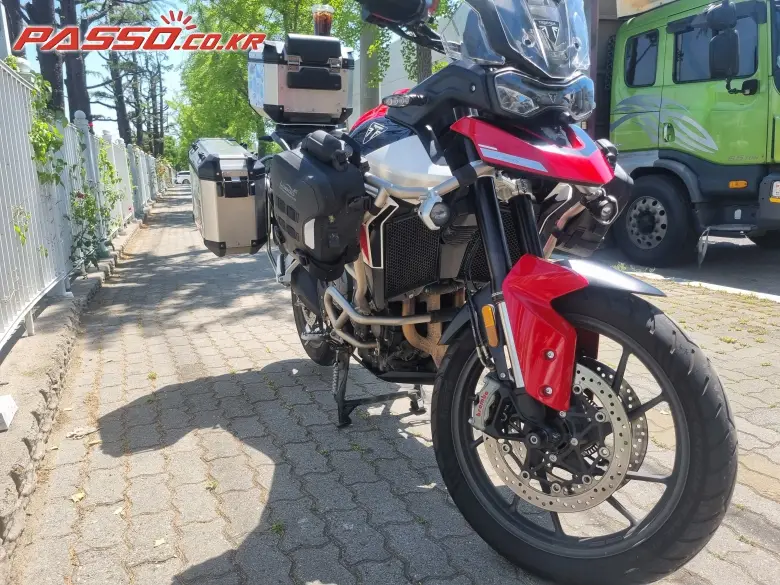 Triumph Tiger 900 GT Pro