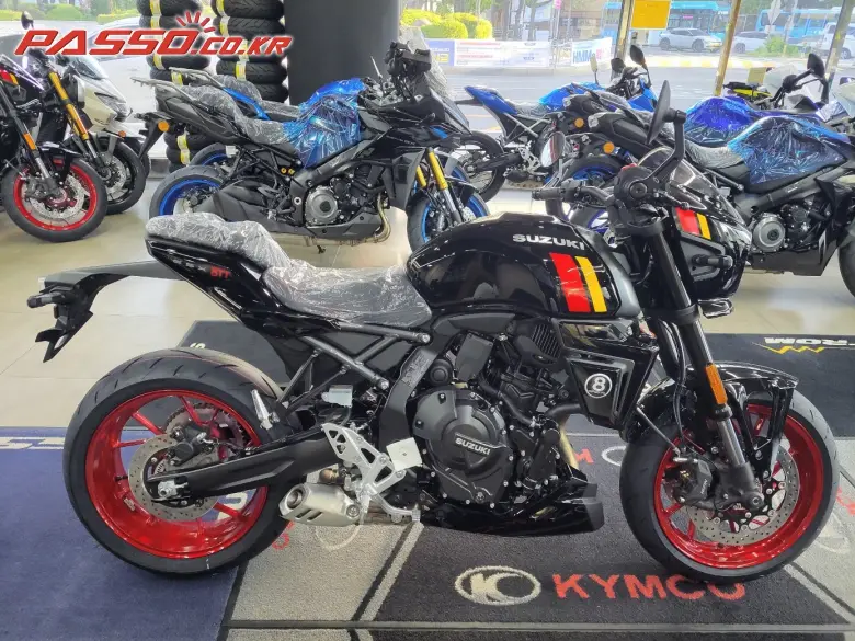 Suzuki GSX 8 TT