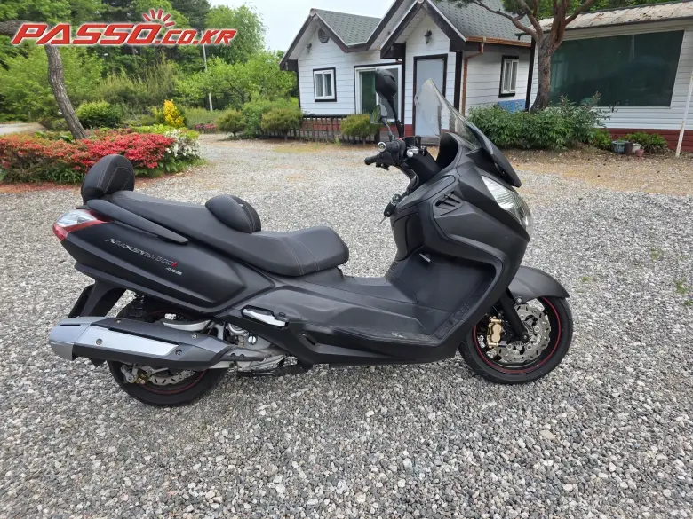 SYM Maxim 600 i ABS