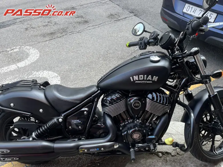 Indian Motorcycle Chief Dark Horse