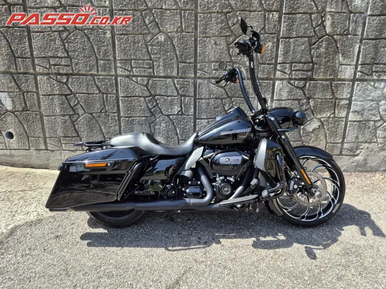 Harley-Davidson Road King Special