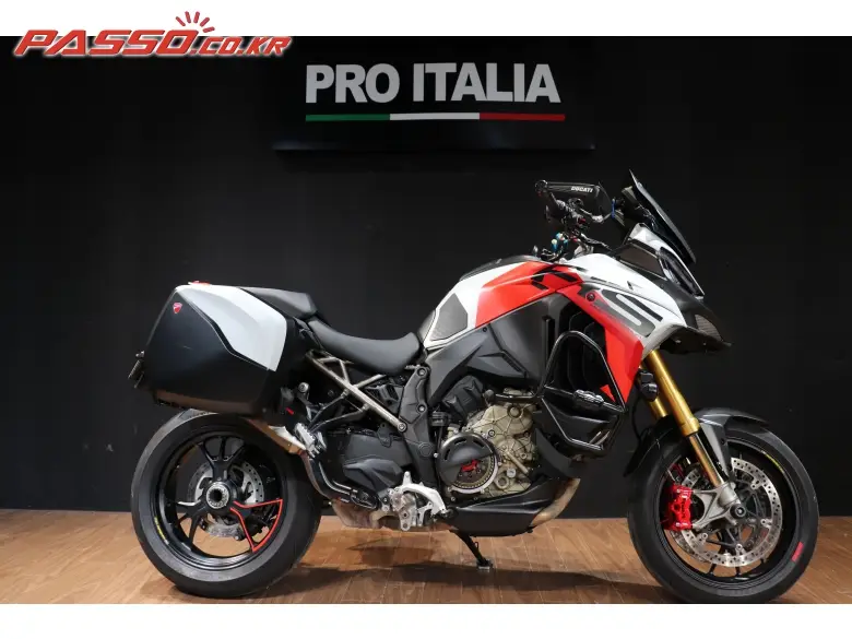 Ducati Multistrada V4 RS