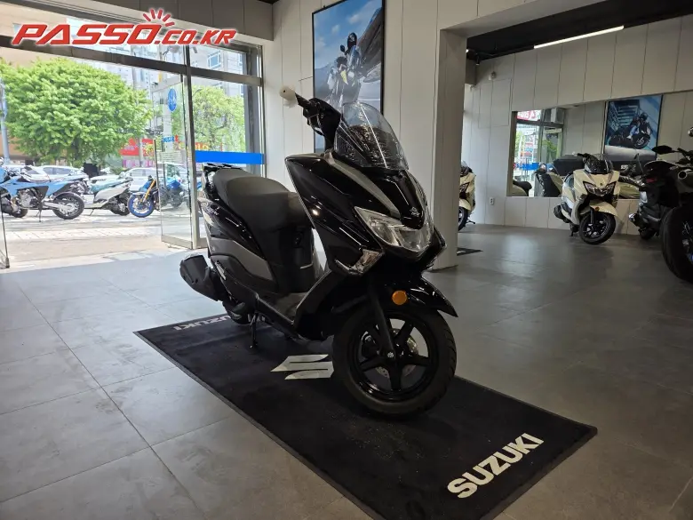 Suzuki Burgman Street 125 EX