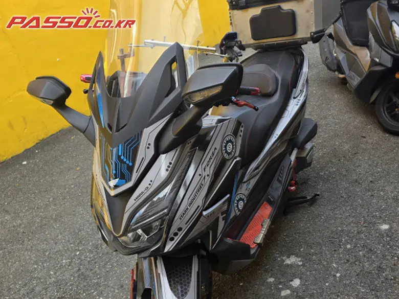 Honda Forza 350
