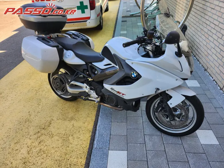BMW F 800 GT