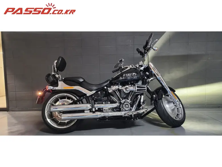 Harley-Davidson Fat Boy 114