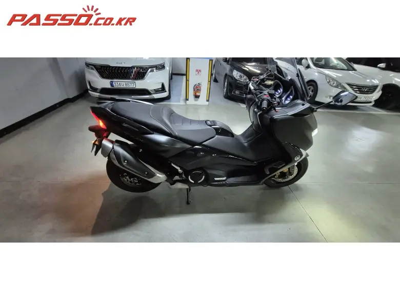 Yamaha TMAX 530