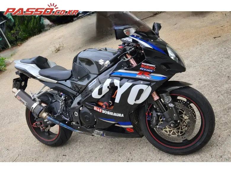 Suzuki GSX R 1000