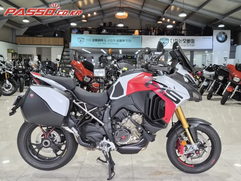 Ducati Multistrada V4 RS