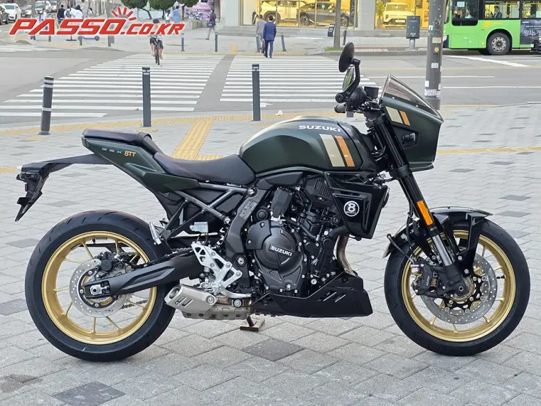 Suzuki GSX 8 TT