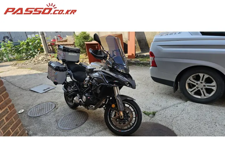 Benelli TRK 502