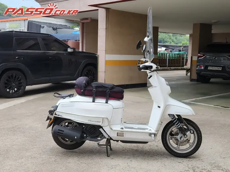 Keeway Flora 125