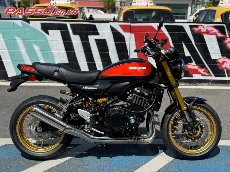 Kawasaki Z 900 RS SE ABS
