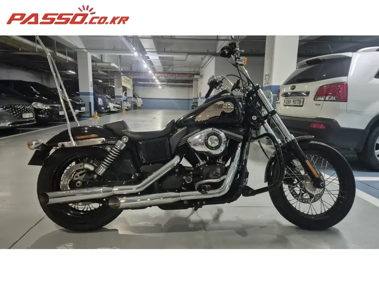 Harley-Davidson Dyna Street Bob