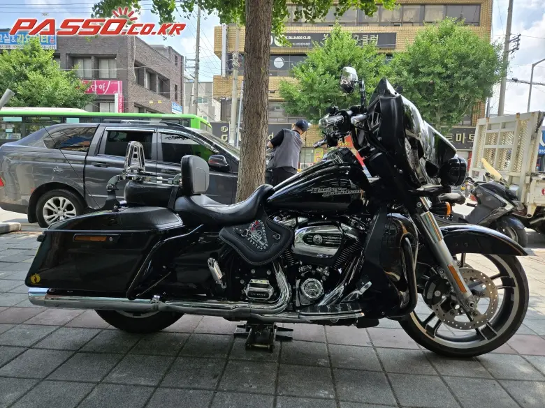 Harley-Davidson Street Glide