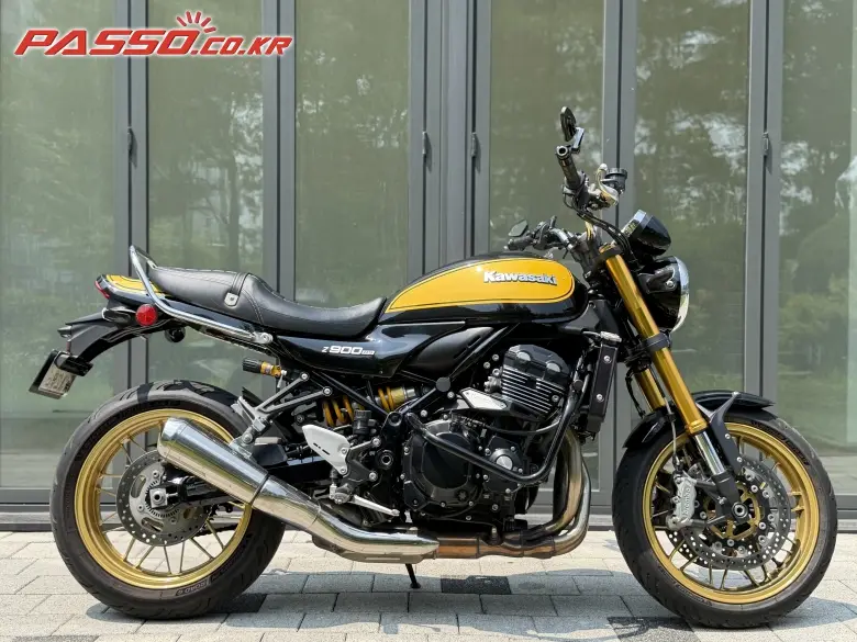 Kawasaki Z 900 RS SE ABS