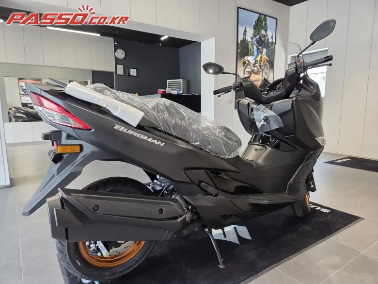 Suzuki Burgman 400 ABS