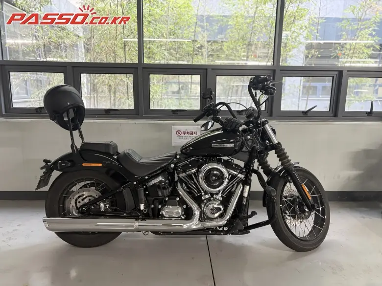 Harley-Davidson Street Bob 117
